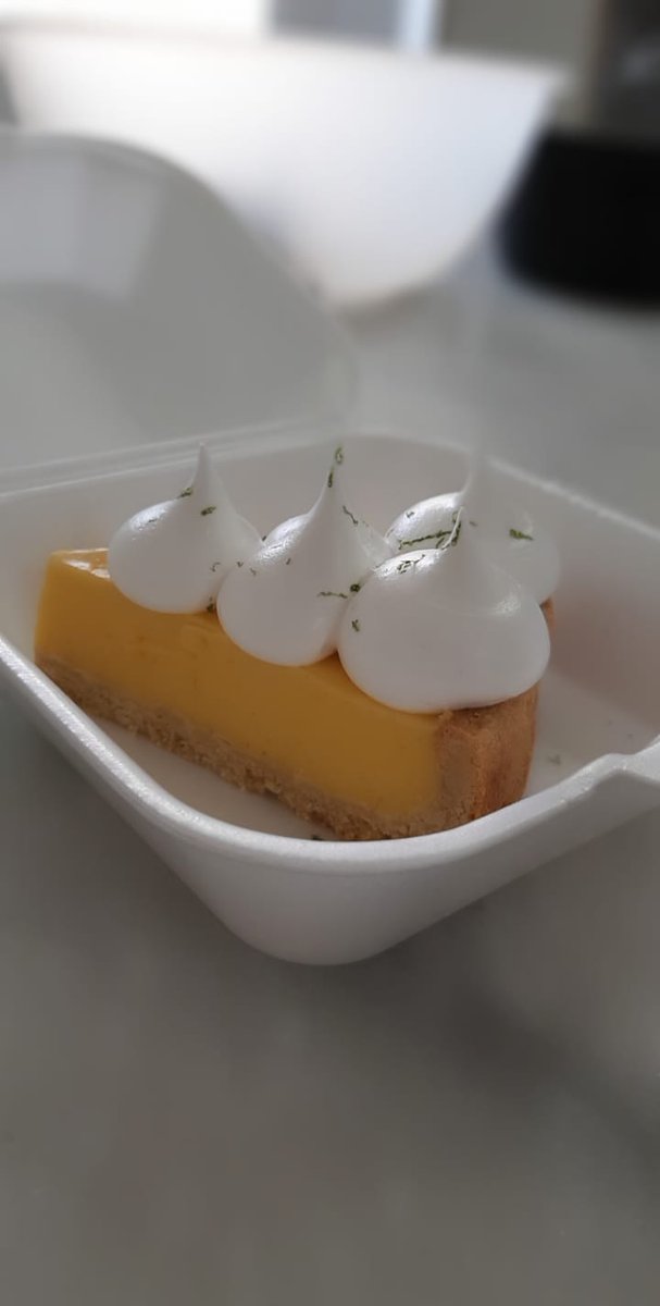 Xocol_Art's tweet photo. Pie de Limón🍋
Pick-up &amp; Delivery hasta las 12:30pm
0414-6733087 https://t.co/qKwwoxWLPJ
