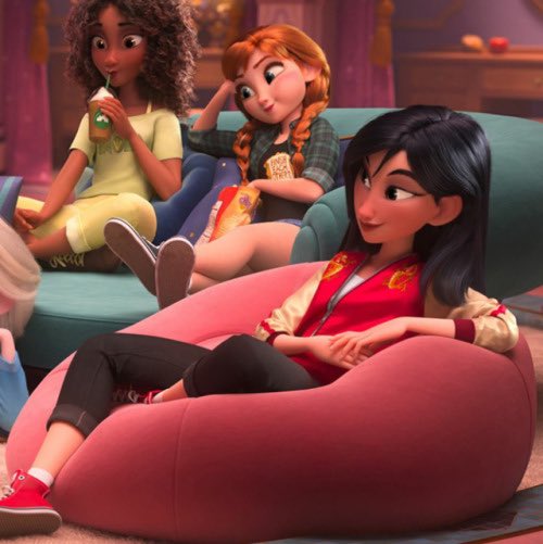 rockjergi's tweet photo. ✨ Lauren Jauregui as Disney Characters: a necessary thread ✨ https://t.co/0W662yf82l