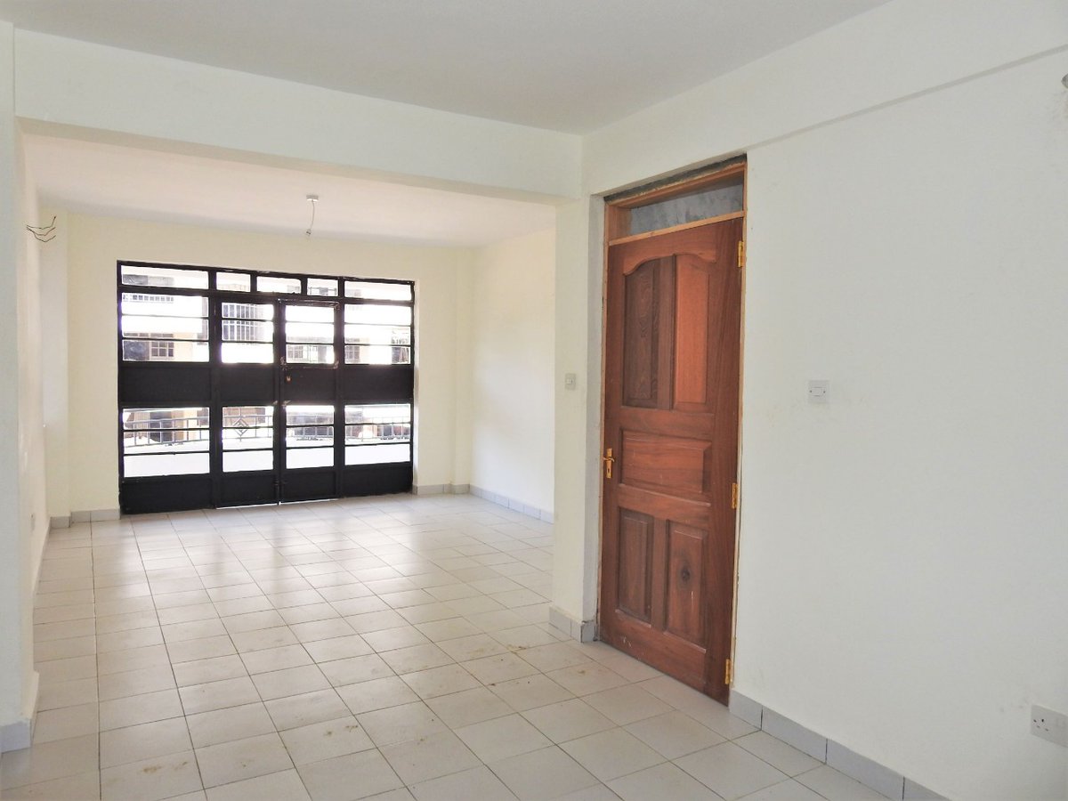WambuiWaKihara's tweet photo. #HeriKitisuru2 in #NewKitisuru comprises of #readyforoccupation #3bedroom #apartments for #rent @ KES 45K p.m. (incl. of #servicecharge).

Key features include:
#masterensuite
#openplankitchen
#borehole
#lifts
#FibreInternet
#CCTVsurveillance
#perimeterwall https://t.co/cQw4uB4JGB