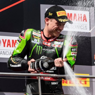 alexlowes22's tweet photo. #NewProfilePic https://t.co/8Qhb1a7Dqu
