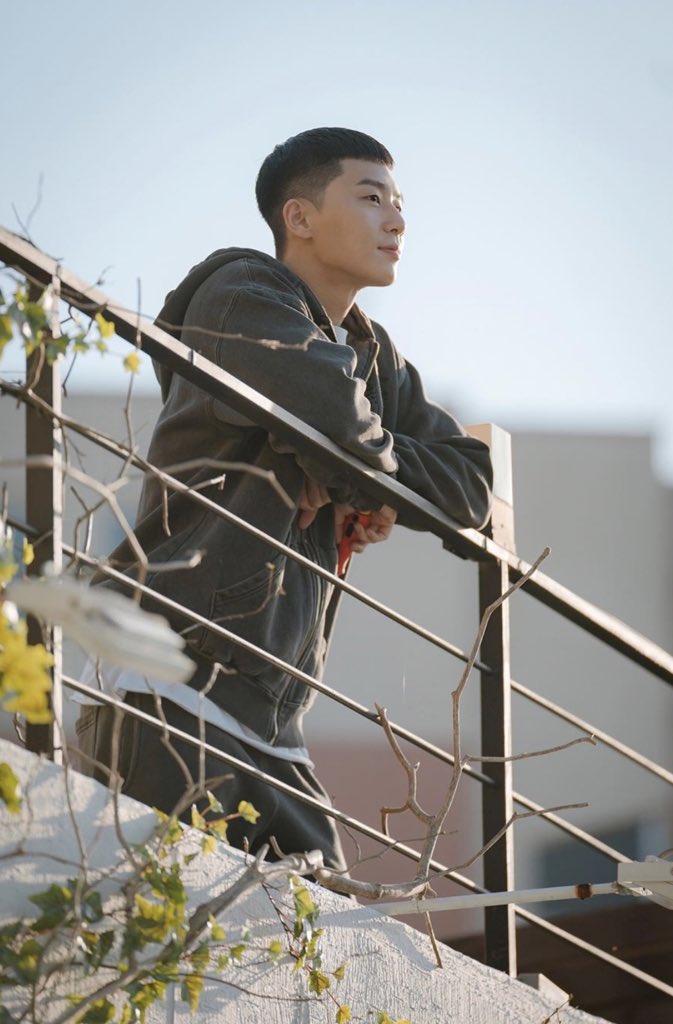 fabdorable's tweet photo. lets talk about park saeroyi's mind. if theres a man like this exist in this world. please be mine 

#itaewonclass #parkseojoon https://t.co/zry7IJrNp4