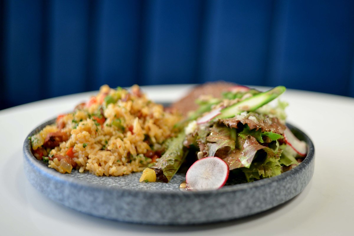 bluellamaclub's tweet photo. Blue LLama offers #FreeMeals, made fresh every day! With the many challenges facing families in our area, we've created a Free Meal Program for all #unemployedworkers in need of a little help. Call to order between 4-7 p.m. and pick up between 8:30-9 p.m. #washtenawcounty https://t.co/I5EMH3pEwu