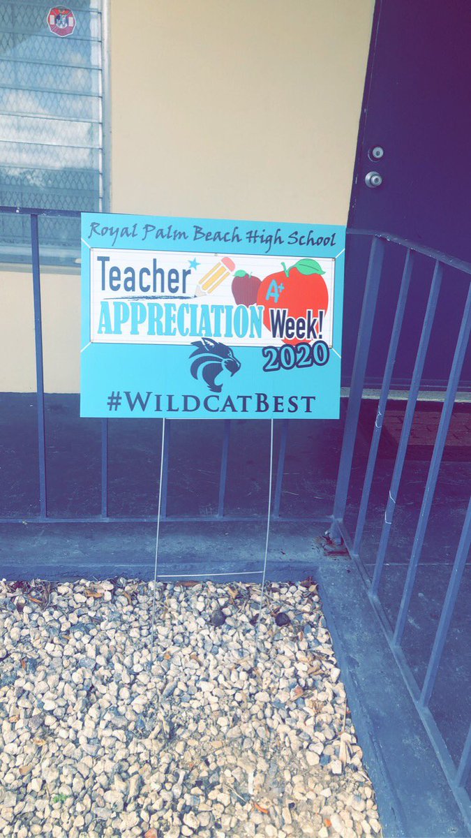 AVIDRPBHS's tweet photo. Thank you @RPBHSOfficial and @ksphouck83 for remembering the Wildcat teachers! It was such a great surprise.❤️thank you Leroy too for helping find me! #wildcatpride https://t.co/sSLeM1AkKW