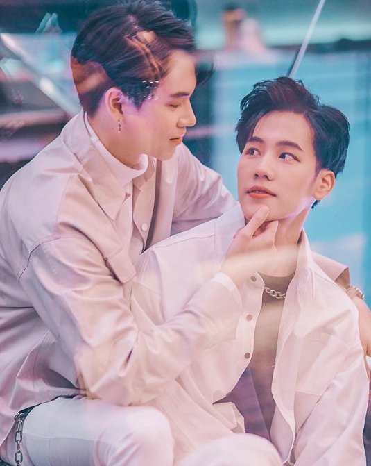 YeolYu1's tweet image. I'm waiting for full episode.I hope watch to Love Mechanics Full Episode.hey guy!! Let do it below hastage for Love Mechanics 💪
#EndofloveEP8
#LoveMechanicsEp_4
#VeeMark
#YinWar
@yinyin_anw 
@warwanarat