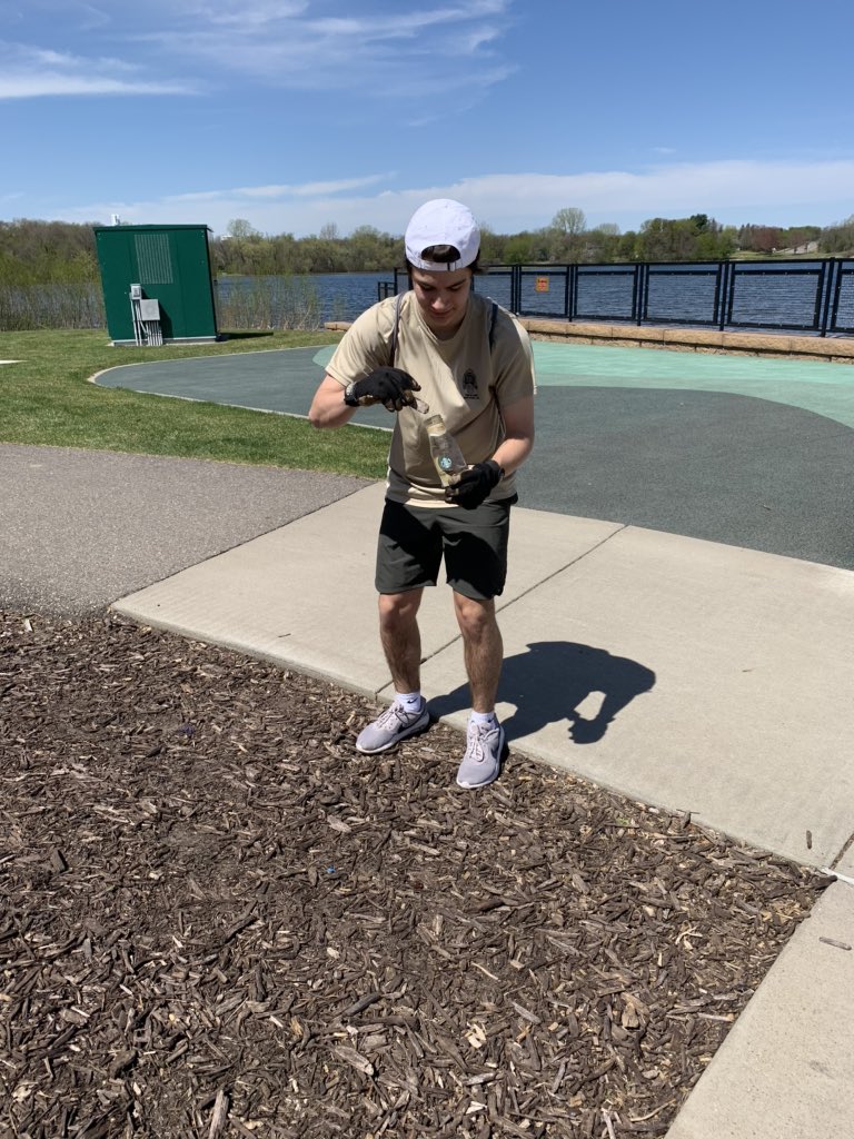 Paying it forward with <a href="/boyscouts/">Scouting America</a> Scouts Trash the Trash Day at <a href="/CityofEP/">City of Eden Prairie</a> Round Lake Park. Troop 695 spread out about town with family (social distancing) to help beautify our community and give back.
