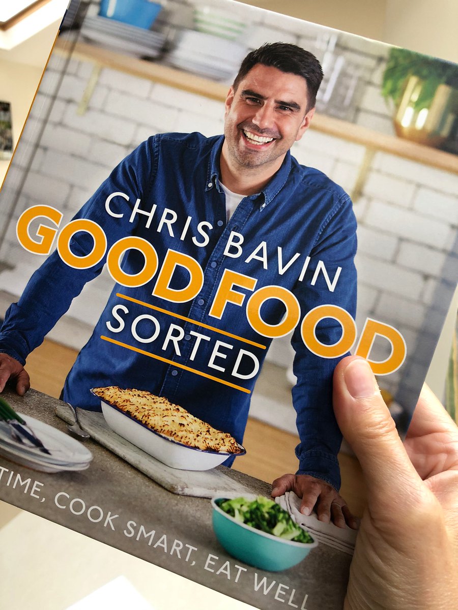 Nicki_Chapman's tweet photo. For the girl that doesn’t cook @Chris_Bavin Good Food Sorted has been a welcome aid! Thanks Chris. I’m getting there with your help 👩‍🍳 

#goodfoodsorted https://t.co/lP1M6IFzwN