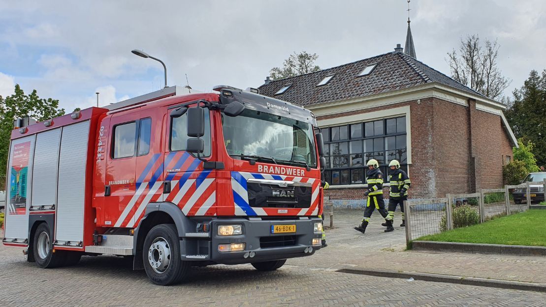 Melding schoorsteenbrand Driezum