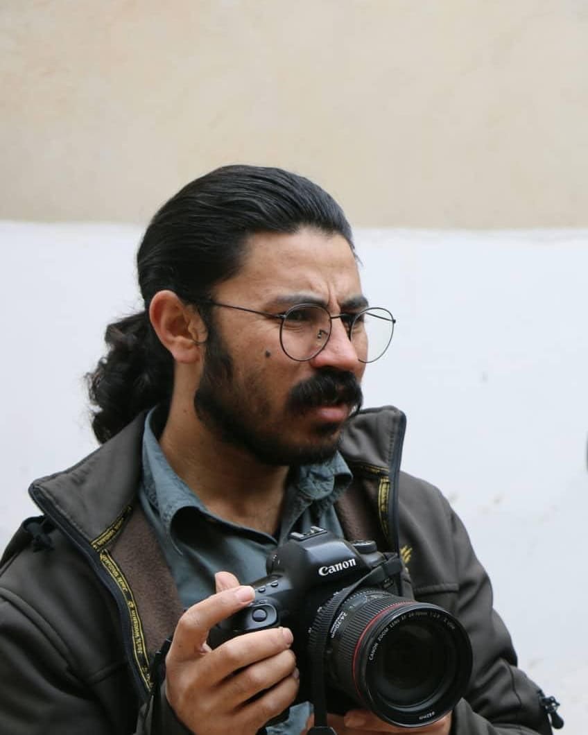 RojavaIC's tweet image. Vedat Erdemci was one of three journalists killed during Turkey's 2019 invasion of North and East Syria.
His body remains in the hand of a Turkish-backed militia, who sent pictures of his decapitated body to his mother. 
#WorldPressFreedomDay