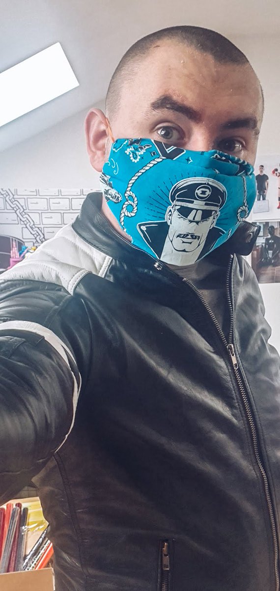 SpacePupSilver's tweet photo. *Insert mask 4 mask obvious pun here*
Anyone else making fashion choices with their face coverings yet?
Bandana I grabbed from @KweerCards https://t.co/2fQo3wXzmz