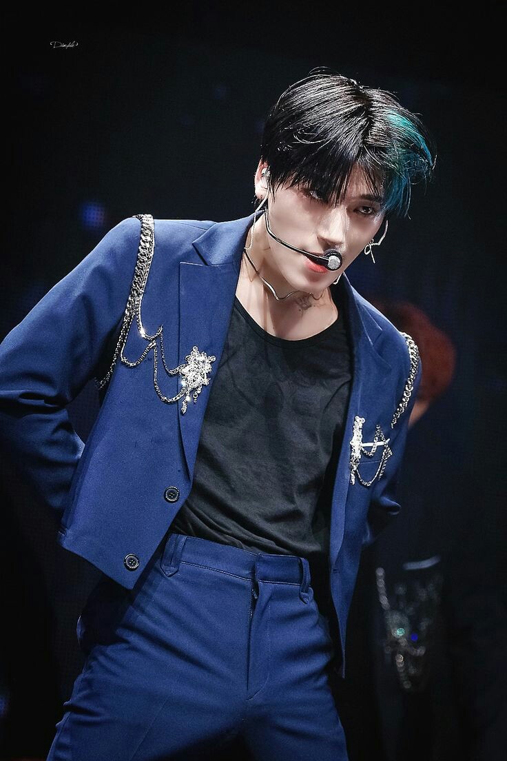 exonic__131's tweet photo. One of my kpop dreams, is having a dance collab with these Dance Kings 😊
It would be so B A D A S S 💙

@weareoneEXO #exo #kai #dancecollab
@SF9official #sf9 #taeyang #dancekings
@ATEEZofficial #ateez #san #kpop https://t.co/gA4kkCbdeD