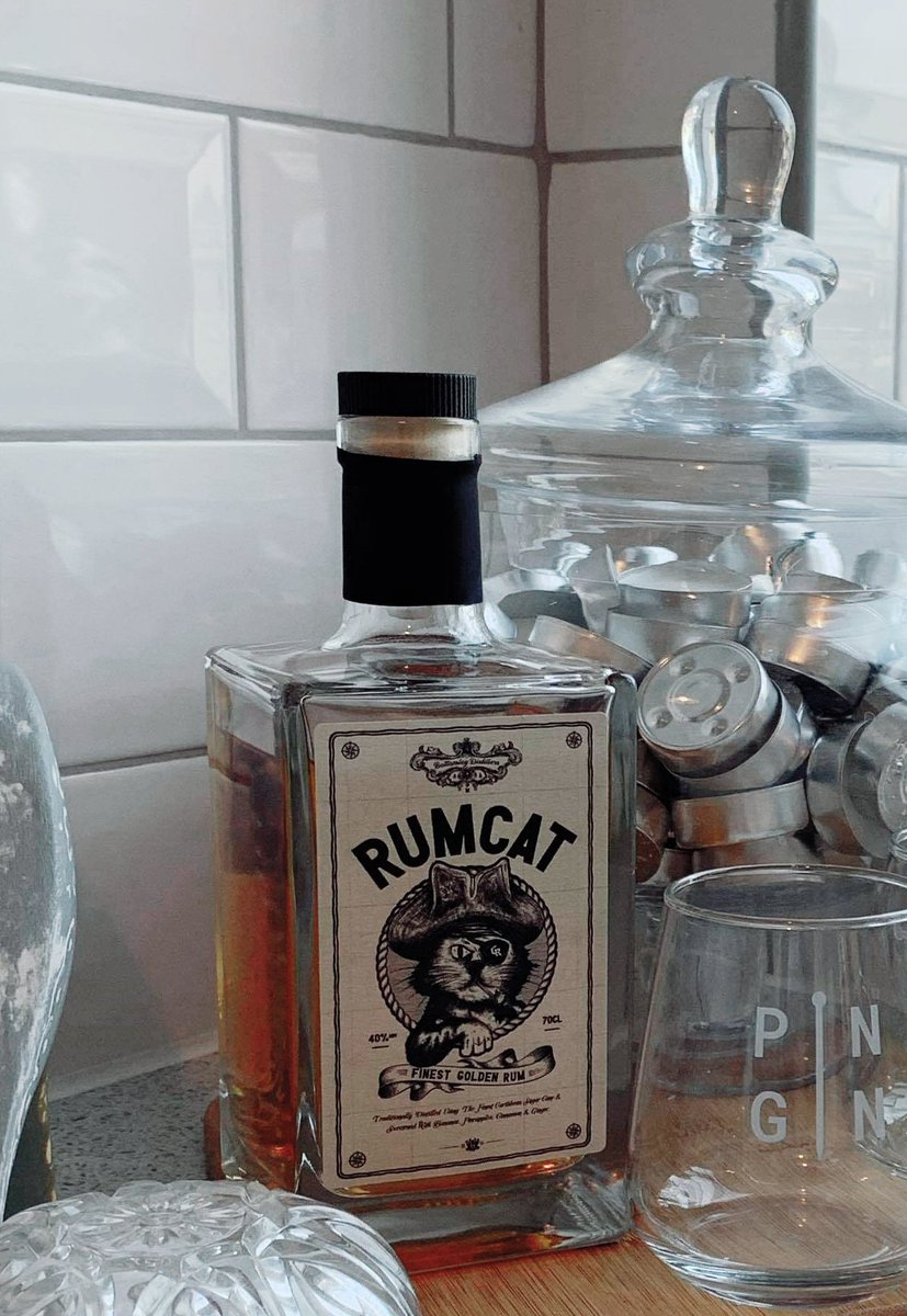 CaptainRumCat's tweet photo. Loving seeing #RumCat settling in with our customers 🖤🏴☠️
NEW15 to try yours with 15% off! 👇
https://t.co/y6AjxDjpY2 https://t.co/goLgT7Ip0P