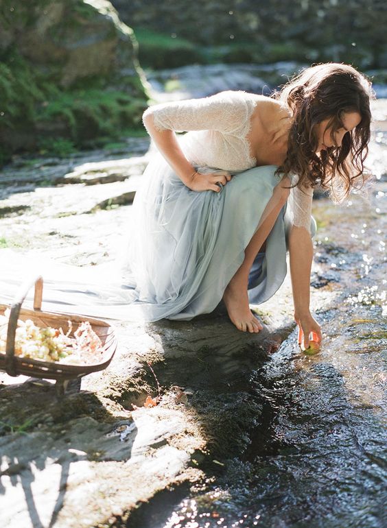 Nivea__mc's tweet photo. I love this song... 🎶💙🎶
~ Holding Back The Years ~
#SimplyRedHQ https://t.co/K0ohXymTyz
#beautifulmoments #sundayvibes #memories #painting #beautiful
#Musica #music https://t.co/dwYIbS03pN