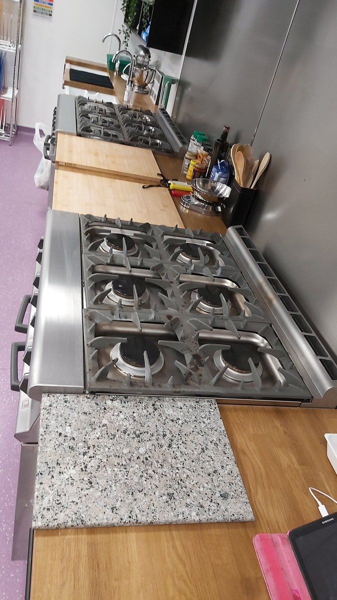 ShirleyanneMsM1's tweet photo. We've had another amazing weekend of cooking in our @femfoods kitchen, but I've totally forgot to take pics 📸 of our food 😫Soooooo, to compensate, have some of our gorgeous @femfoods kitchen #empoweredwomenempowerwomen #pantssquad #cookingsquad #teammsmissmrs #teamfemfoods https://t.co/7dAp7TBJPv