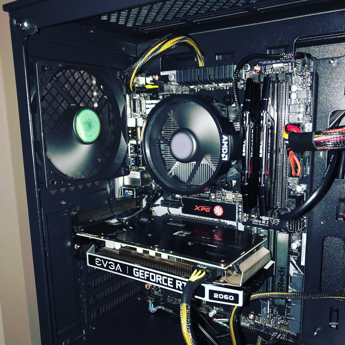 Gohpom1's tweet image. Thank you @AMD for your boot kit warranty program so I can finally get this Gaming PC up and running this week! #Firstpc #pcbuild #mixerstream #PomFam #Almostthere