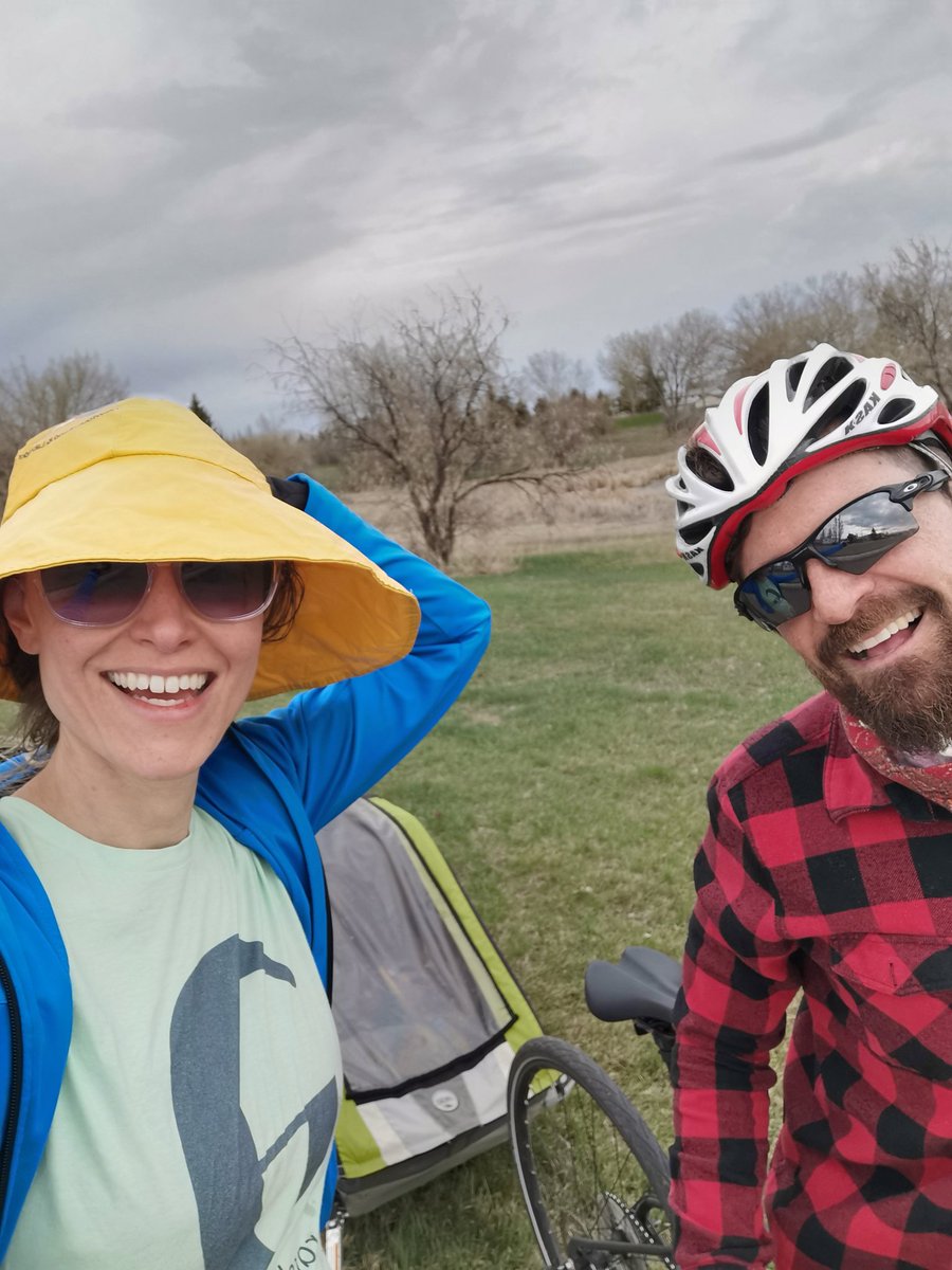 mspopel's tweet photo. My motivation for #Move4MH2020 is that running, exercise and family are my key cornerstones for my mental health and help me keep my balance and less stressed (like the schwa) https://t.co/JNNLOeTDxH