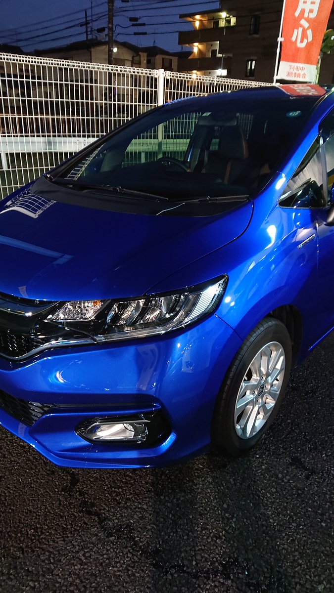 フィットハイブリッド Traola Twitterren