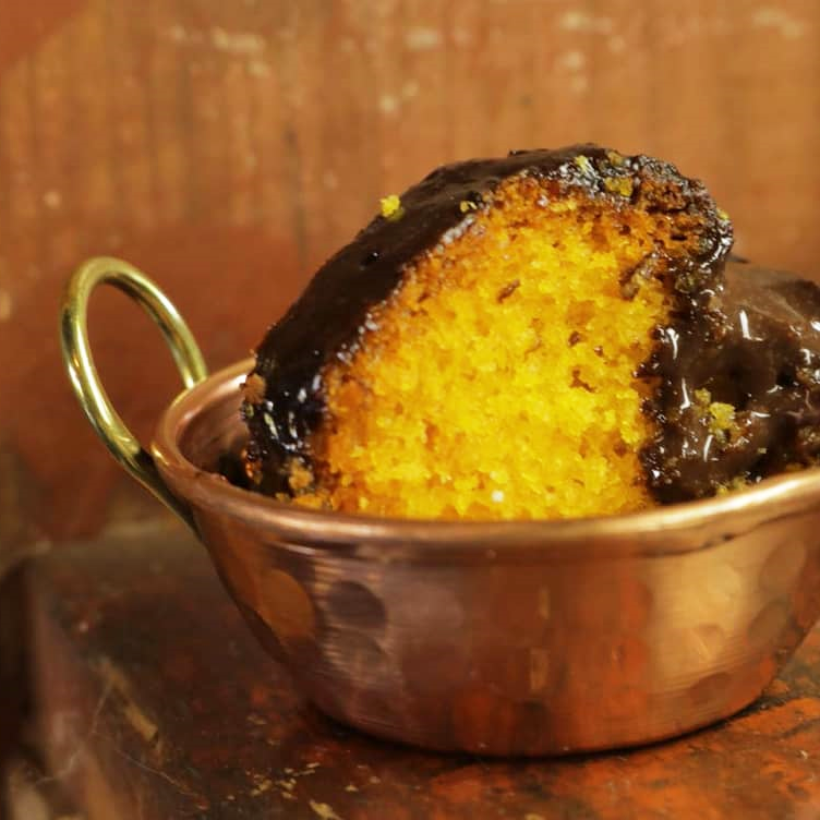 CobreArte's tweet photo. Olha que lindo que ficou esse bolo servido em um de nossos tachinhos. 😍😍

#tachodecobre #cobreearte #cobreéarte #paneladecobre #culinária https://t.co/ovtpi6hJ9y
