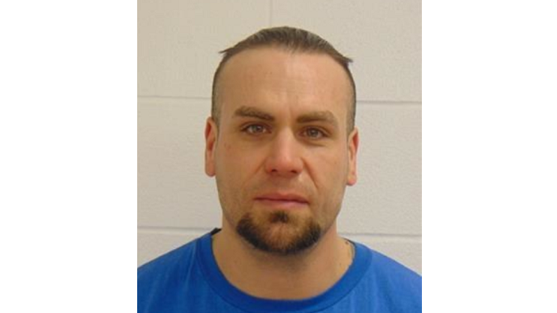Police searching for escapee from Maskwacis prison dlvr.it/RVwr6p