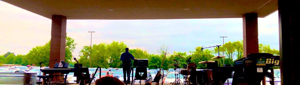 scottieljohnson's tweet photo. “There are not two atoms that bump together at the farthest star that God is not aware of!”
Bro. Matt Dunavant https://t.co/lReaZcr2OW