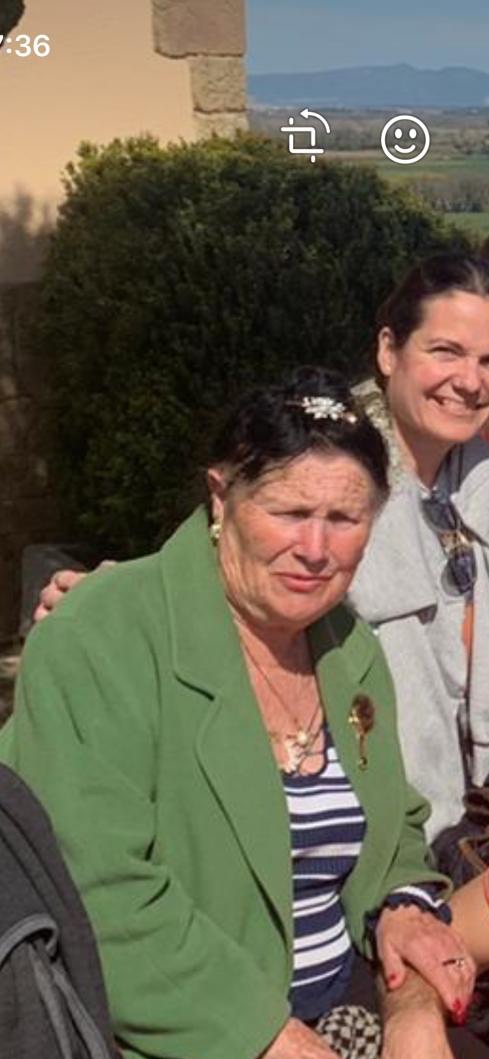 ‼️DESPAPAREGUDA
👉 Busquem una dona amb Alzheimer que s’ha perdut mentre caminava per Cabanyes. La dona es diu Maria del Carme Ametller, té 72 anys. 
🙏Si la trobeu truqueu a Policia Local: 972 66 03 27
🙌 Gràcies!