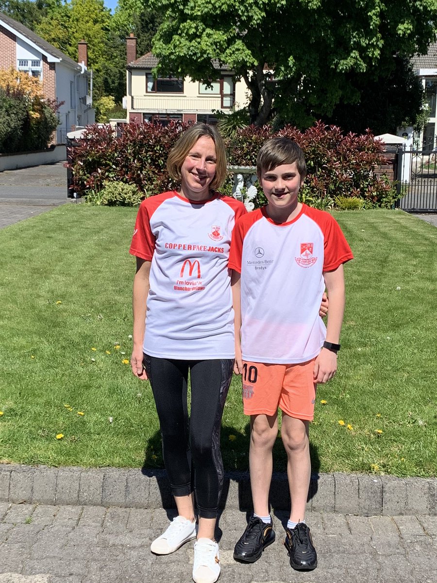 pmul74's tweet photo. @StBrigidsGAA A team effort, we ran 25km today for #doitfordan https://t.co/kiLraJxz4p