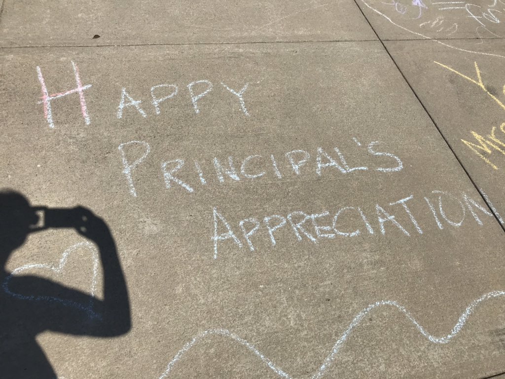 Sonntag_5thgrade tweet media