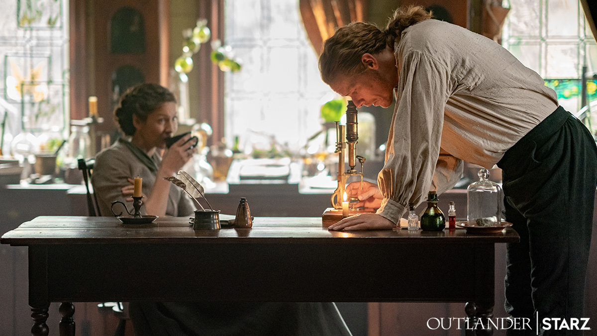 Outlander Writers tweet media