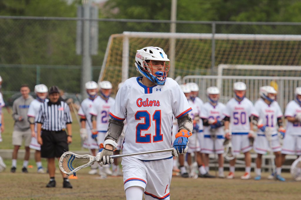 GatorsLaxClub's tweet photo. Today’s #SeniorSunday goes to Vice President and Dmid #21 @tsarni_21 . Zach is from Melbourne, FL, and studied computer engineering at UF. One of Zach’s favorite memories was being able to play alongside his younger brother @ryan_tsarnas his senior season 🐊💪🏻🔥#Gatormade https://t.co/jx4Zyi53qE