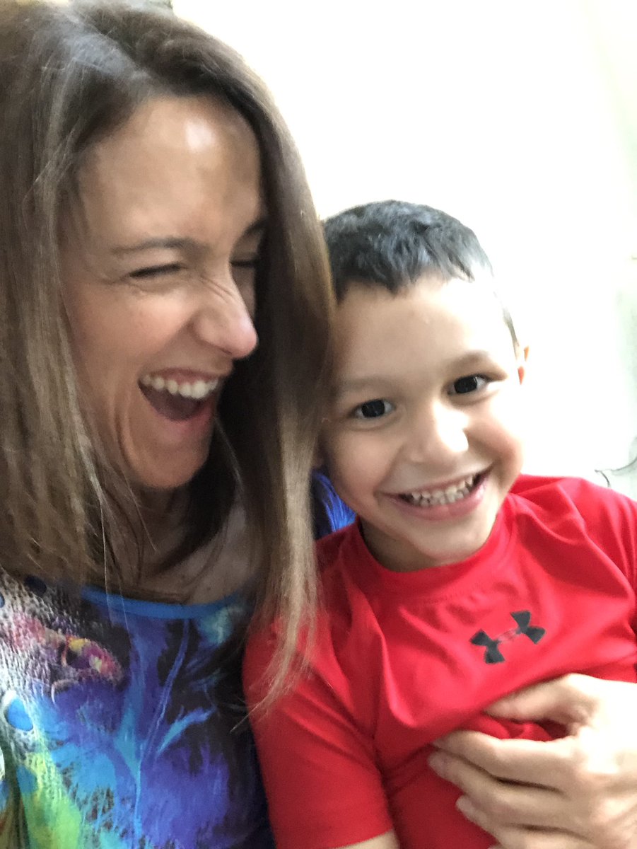 CourtneyMunoz's tweet photo. Painting/coloring selfie and laughing selfie for our @NISDGlenn #DistanceLearningSelfieBingo! My youngest is always so silly! https://t.co/s4hu94dUXB