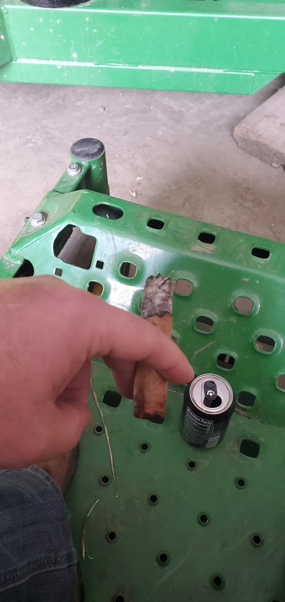 sf28430's tweet image. It was to wet to plant when I lit this. 

Should be fit when I&apos;m done.

#farmerlogic #plant20