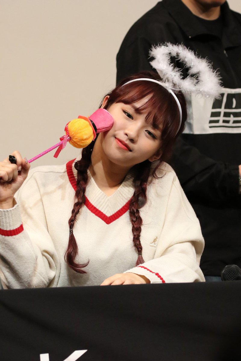 qtfreet1212tara's tweet photo. 20191013 Saturday
Dong Seoul art hole

아연 アヨン

#세러데이 
#Saturday
#아연
#アヨン
#Ayeon https://t.co/DndkkZpBiV