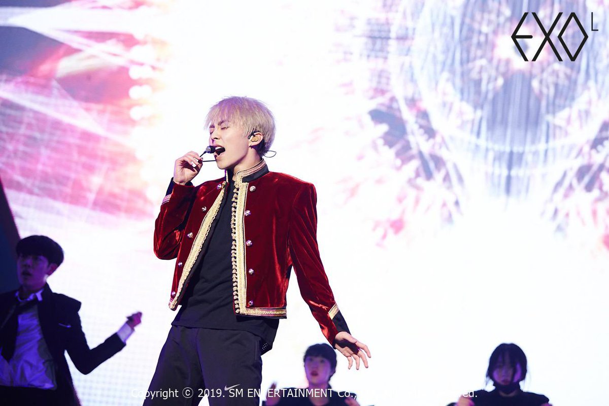 vnxiuminfans's tweet photo. #슈윗타임_1주년
#Always_XiuweetTime
#시우민 #XIUMIN https://t.co/5AiSCpCmRm