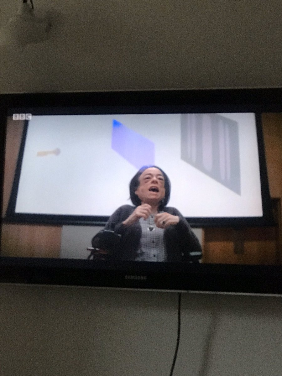 visenna_m's tweet photo. Devs on @TomPatonFilm favourite party trick - double slit experiment 🤣 which interpretation do you choose? 😏 https://t.co/GgdPHrf5EC