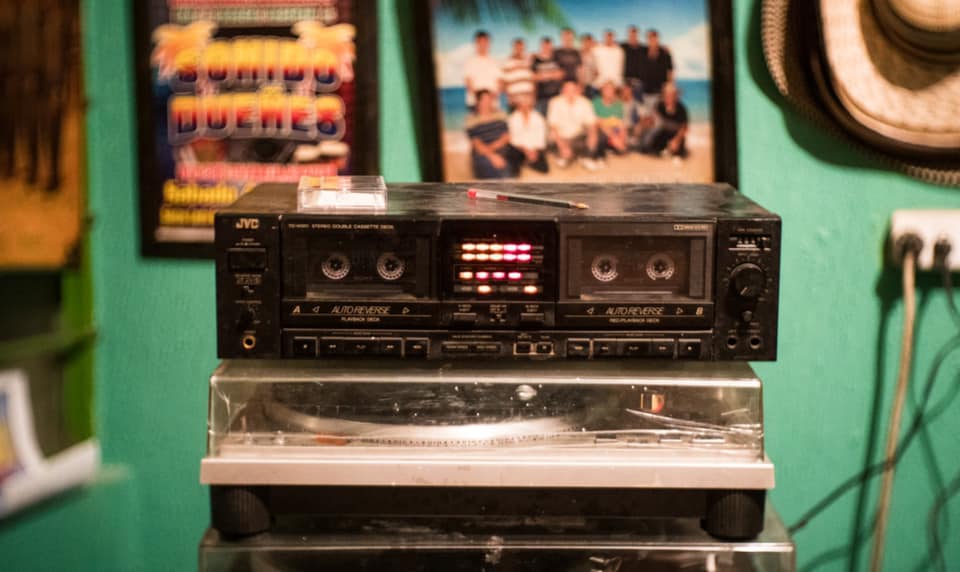 discosrolas's tweet photo. Tune in to @dublab today 12-2 pm pst. Jorge Balleza (Sabotaje Media) &amp; @xandao_sound take over @MasExitos con Ganas to talk about our new release Grupo Jejeje Rebajada Por Sonido Dueñez. Listen to  some slowed down cumbia and to the history of how it all began in Monterrey MX. https://t.co/aR0IePgGxq