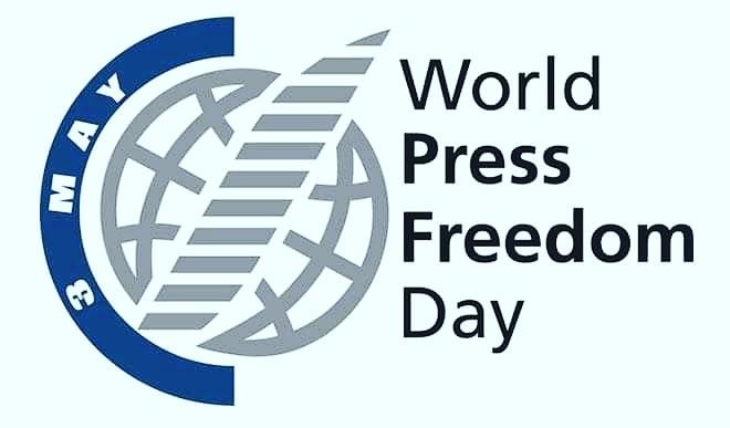 maalmaker's tweet photo. Hundreds if not thousands Journalists died pursuing/telling stories about events happening across the World. Journalists are not dangerous to any society but storytellers.
#RespectJournalists
#RespectPressFreedom
#HearTheStories. https://t.co/c1eT6FDlRc