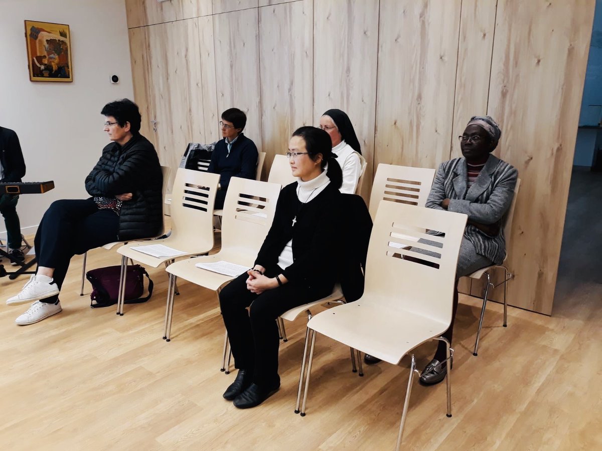 Synode 2017-2018 tweet media