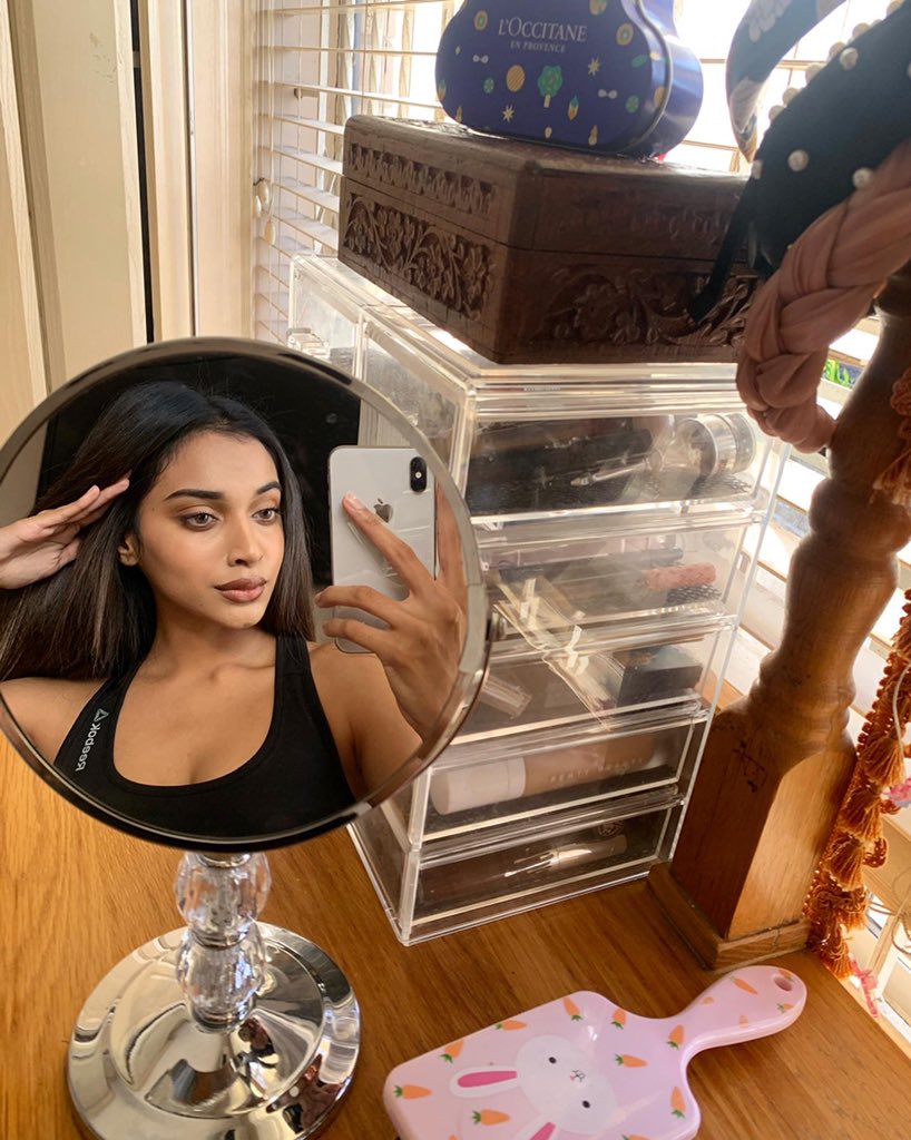 Naliyani Uma tweet media