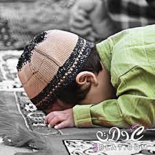 ramash2's tweet photo. #إلهي :

إليك وإلا.. لا تشــد الركائب 
ومنك وإلا.. لا تنال الرغائب 

وفيك وإلا.. فالمؤمـل خـائب
وعنك وإلا.. فالمحدث كاذب 

لديك وإلا.. لا قرار يطيب لي
عليك وإلا.. لا تسيل السواكب 

وفيك وإلا.. فالغــــــرام مضيع
سناك وإلا.. فالبدور غياهب* https://t.co/4hh1H1VZE1