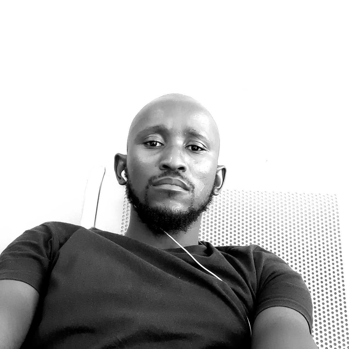 leruomats's tweet photo. #NewProfilePic https://t.co/8iimSzdweZ