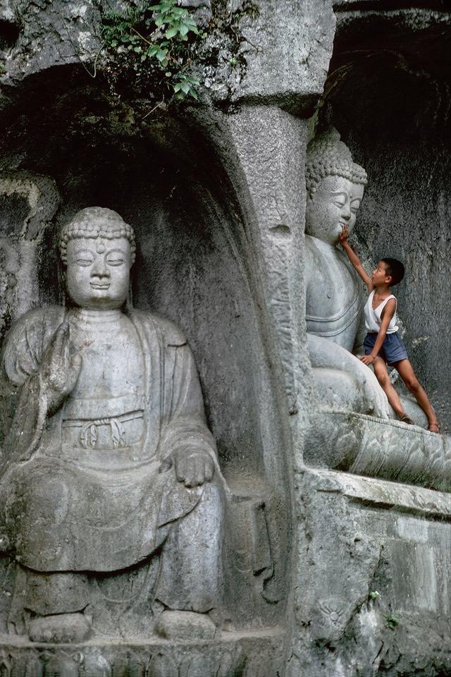 fengcheng_ccc's tweet photo. Hangzhou, eastern China, 1981
Photo by Bill Hawk https://t.co/eyMu4SayPb