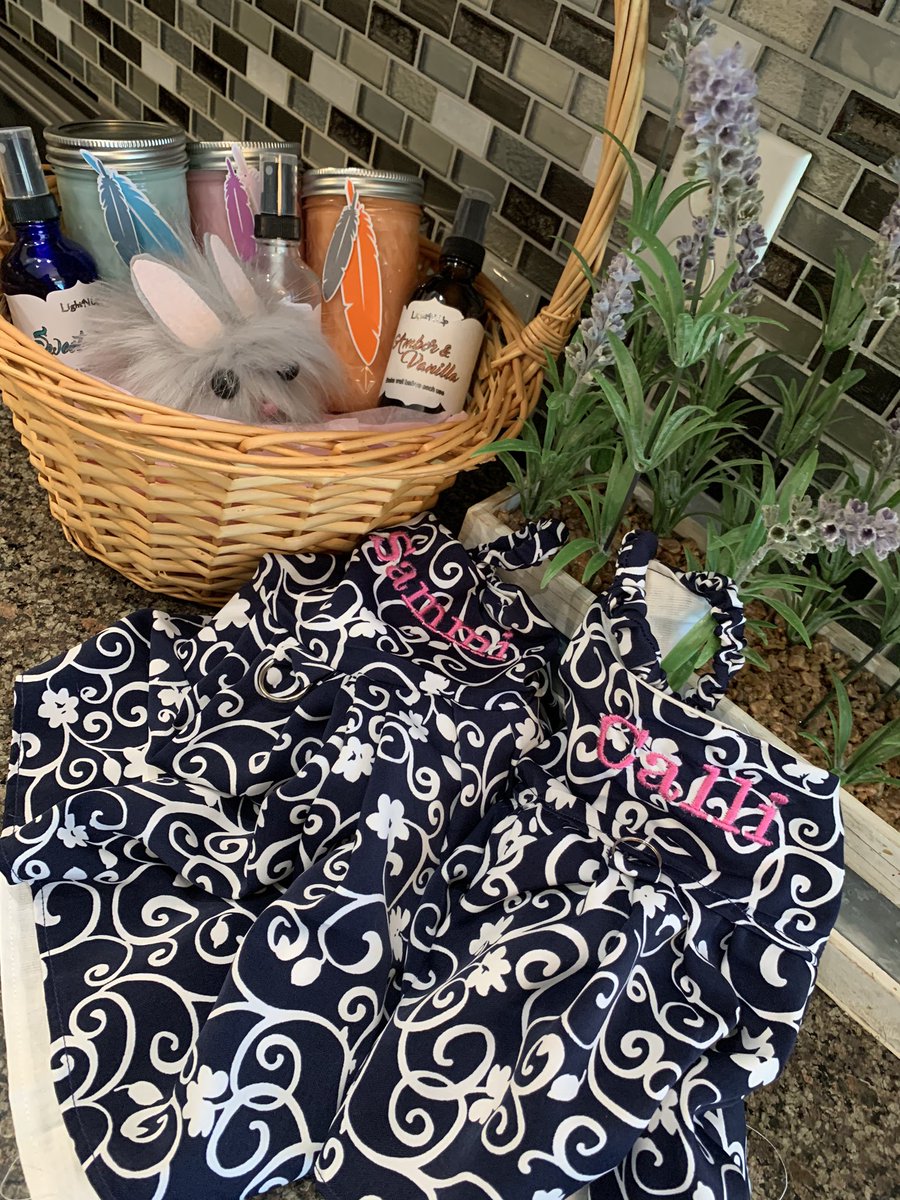 vandynca's tweet photo. Savannah has been hard at work!  She made me personalized doggie dresses and homemade candles and room spray!  #busy #talented #shecansew @BCEBobcat https://t.co/63eel4vjxa
