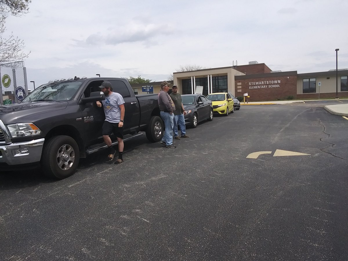 KDPOWERLIFTING's tweet photo. Wow!
HUGE SHOUT OUT to the K-D Powerlifting Family, @KDRamsFootball
@kdcrosscountry
@ToddGibneyPSU
Eureka Fire Dept. 54, Officer Blais
&amp; Friends for making a Birthday so special for @Pmaloney65M
Thank you so much!
Awesome!
Happy B-Day Pat!
#PatrickStrong
@YDSports 
@SESDRAMS https://t.co/siCwX9Gype