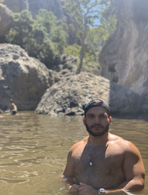 I miss nature 🌱 https://t.co/hf9TZralA2