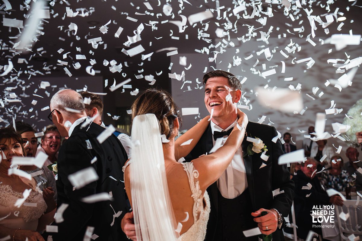 beckimcphillips's tweet photo. We are sticking with the dancing theme for today's happy photo. It's still the weekend people! Past and future couples, put on your first dance song and let's swing around our living rooms.

#lockdownweddingplanning #liverpoolwedding #brideandgroom #firstdance #bridesupnorth https://t.co/rEhu6gsGcn
