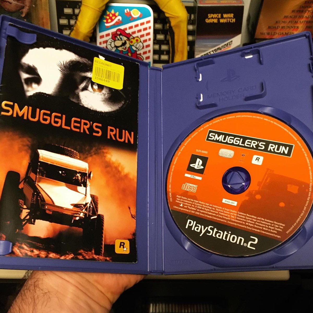 UnboxingHands's tweet photo. Smuggler's Run - Rockstar Games - PS2 Game - 2000
๐ช๐๐
#retrogaming #retrogames #retrogamer #smugglersrun #gamer #gaming #playstation #rockstargames #ps2 #playstation2 #ps2games #playstationgames #consolegames #cdgames #geek #popculture #collectibles #gameroom #videogames https://t.co/884gWNnqMu