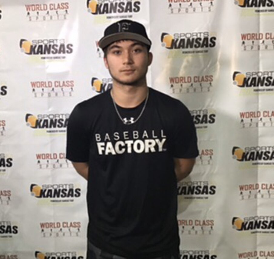 Sports in Kansas tweet media