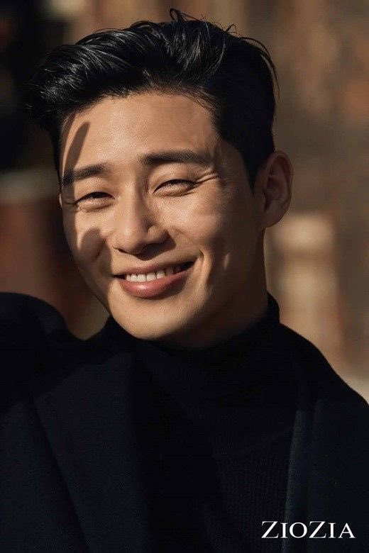 nanadramatica's tweet photo. #KdramaFansSelcaDay ✨
(Obs.: Falecida sempre após ver essa foto, em especial, deste homem <3) 
#ParkSeoJoon https://t.co/Ppo2PP5dih
