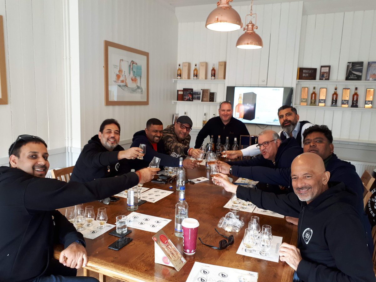 MorayTours's tweet photo. #SundayThoughts Looking back to 2018 @spirit_speyside #Whisky festival memories, my first sold out  #Speyside pub crawl #Dram20 #CheerstoSpeyside #Scotland #awindowonscotland #Scotch https://t.co/WoMOLoZWJB