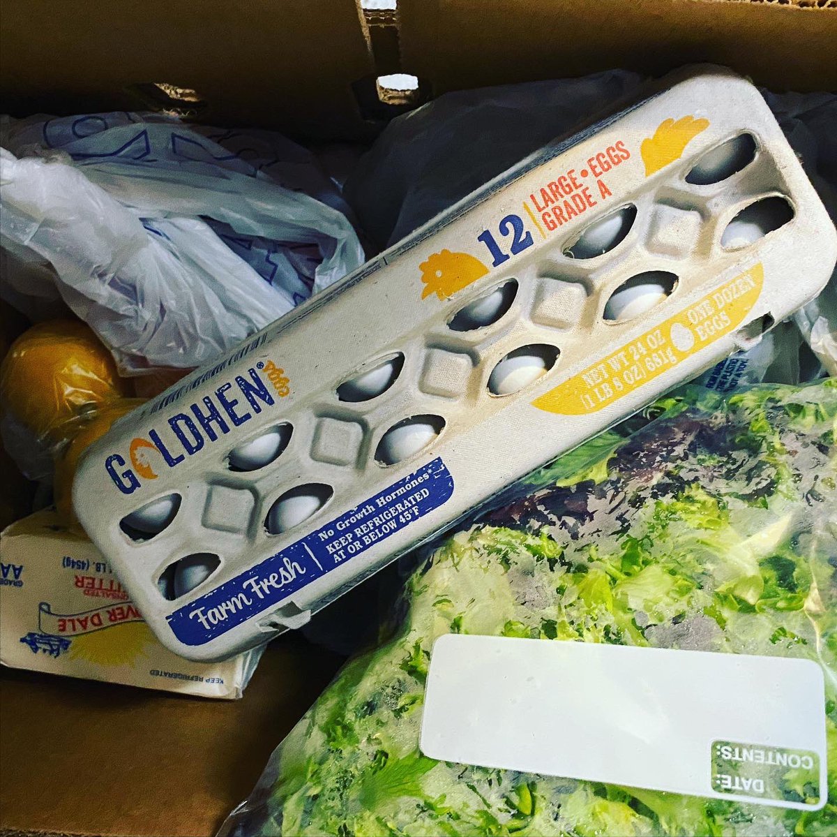 3monkeysstl's tweet photo. #threemonkeysmarket is off with a bang!  Great 1st week of groceries!  Contactless pickup 2x weekly. Over 150 items  https://t.co/X8qp22wk0X -> 3 monkeys market to order https://t.co/isRSWCosl2
