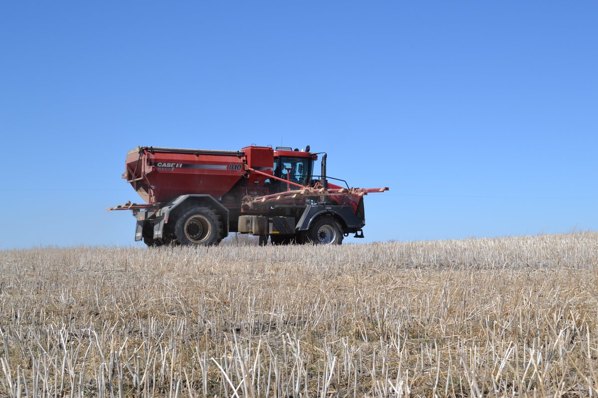 CIMRemus's tweet photo. Great day to get some #FortressMicroActiv on the ground! So grateful to work with great people like @KP_VSA_Farm Shout out to Applicator @wyatt_rb and Supplier @prairiegiants @gowancanada  #Plant2020 #RotateWithGroups3And8 https://t.co/YI9MRgJzcv